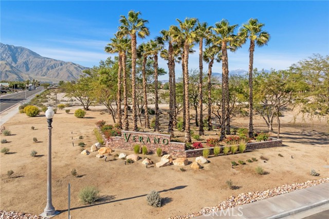 67410 Rio Vista Drive, Cathedral City CA: https://media.crmls.org/medias/053d0df3-ca57-4734-997f-8a1ccaa9de70.jpg
