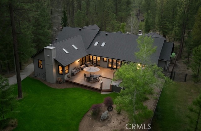 1138 Johnny Way, Big Bear Lake CA: https://media.crmls.org/medias/053d8332-e0ca-46e0-a969-d2a70a4a3308.jpg