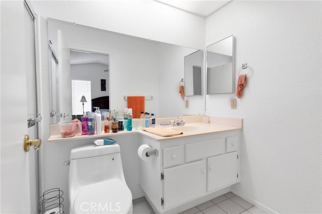 Detail Gallery Image 17 of 33 For 12439 Glennaire Pl, Victorville,  CA 92395 - 2 Beds | 2 Baths