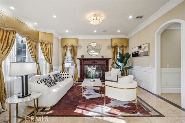 Detail Gallery Image 10 of 68 For 1117 Encanto Dr, Arcadia,  CA 91007 - 6 Beds | 6/1 Baths