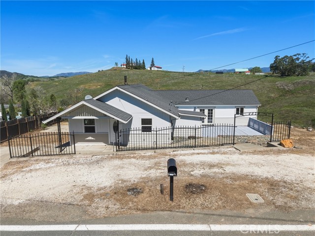 Detail Gallery Image 2 of 69 For 4629 Hill Rd, Lakeport,  CA 95453 - 3 Beds | 2/1 Baths