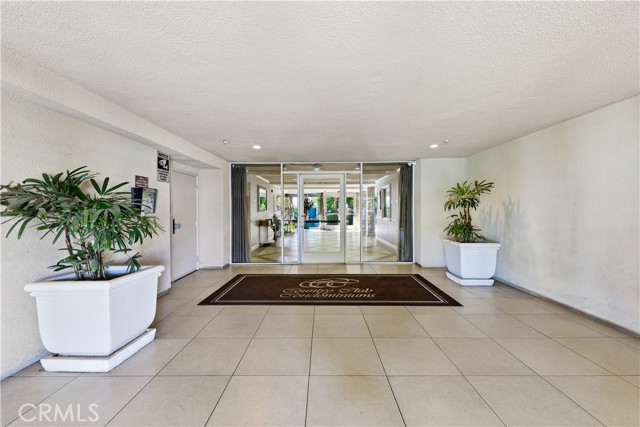 4501 Cedros Avenue, 330 photo 33