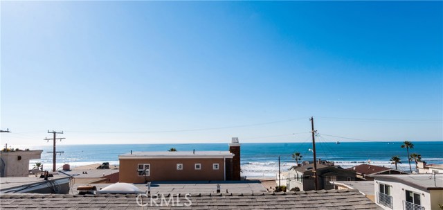 130 42nd Street, Manhattan Beach, California 90266, ,Residential Income,Sold,42nd,SB17010978