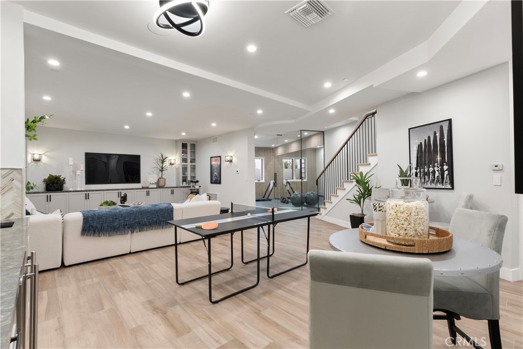 2141 Circle Drive
