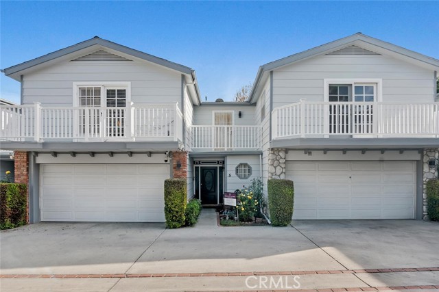 Detail Gallery Image 2 of 36 For 18850 Hatteras St #5,  Tarzana,  CA 91356 - 3 Beds | 2/1 Baths