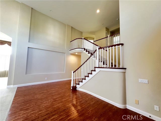 Detail Gallery Image 8 of 35 For 12390 Fairbanks, Tustin,  CA 92782 - 5 Beds | 3/1 Baths