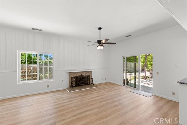 Detail Gallery Image 15 of 51 For 175 Wrangler Rd, Simi Valley,  CA 93065 - 4 Beds | 2 Baths