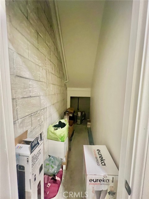 2717 Chadwick Circle, Los Angeles CA: https://media.crmls.org/medias/0541a04a-b505-4174-a0d9-2a69dea92547.jpg