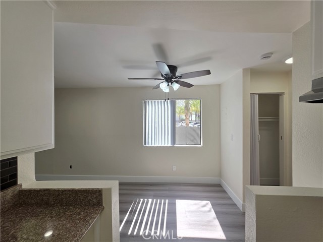 Detail Gallery Image 7 of 12 For 6911 Woodley, Van Nuys,  CA 91406 - 0 Beds | 1 Baths