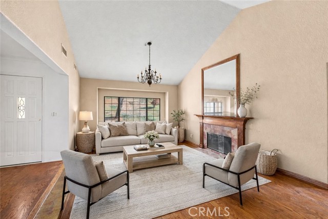 Detail Gallery Image 6 of 54 For 34754 Ellenan, Acton,  CA 93510 - 5 Beds | 4 Baths