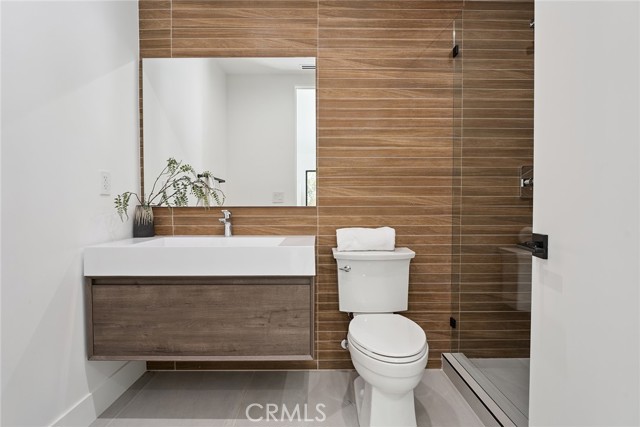 Detail Gallery Image 51 of 65 For 22268 Avenue San Luis, Woodland Hills,  CA 91364 - 5 Beds | 5/1 Baths