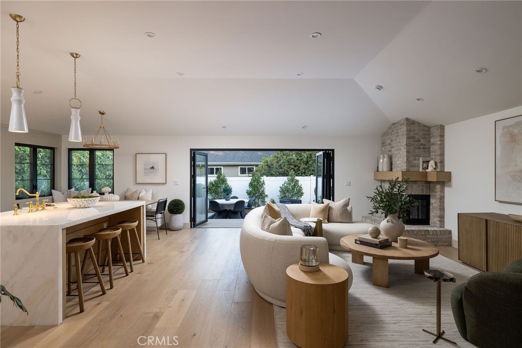 MLS #OC26163629 image #3