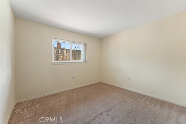 35230 San Carlos Street, Yucaipa CA: https://media.crmls.org/medias/054545d2-d250-4107-8b82-a3593a0373c2.jpg