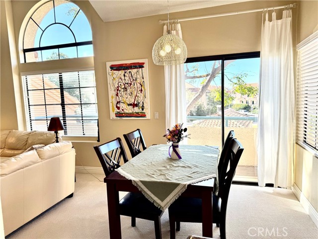 Detail Gallery Image 13 of 40 For 18110 Erik Ct #592,  Canyon Country,  CA 91387 - 2 Beds | 2 Baths