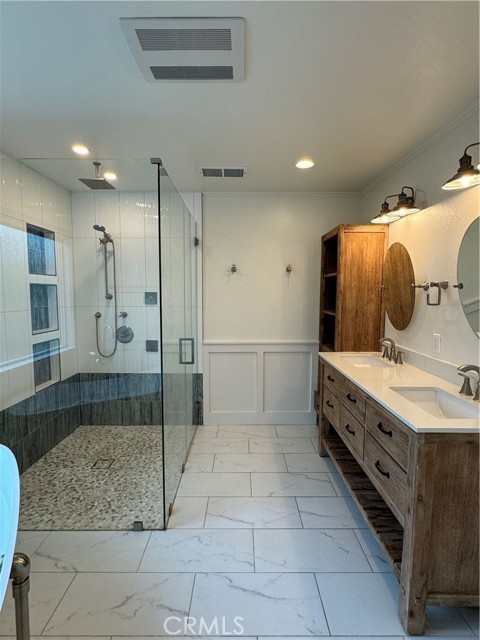 204 E I Street, Ontario CA: https://media.crmls.org/medias/0546949c-aa9d-49f0-a60e-487b4aa5cb10.jpg