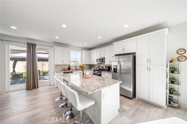32808 Jaenichen Lane, Menifee CA: https://media.crmls.org/medias/0549d5bc-3ea6-4b52-8d17-cfc9f0fb4cc0.jpg