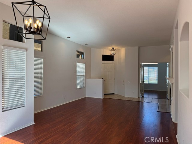 Detail Gallery Image 5 of 21 For 6164 Westbridge, Westminster,  CA 92683 - 3 Beds | 2 Baths