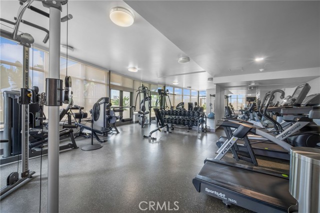 700 E Street, San Diego, California 92101, 1 Bedroom Bedrooms, ,2 BathroomsBathrooms,Residential,For Sale,E Street,OC24112082