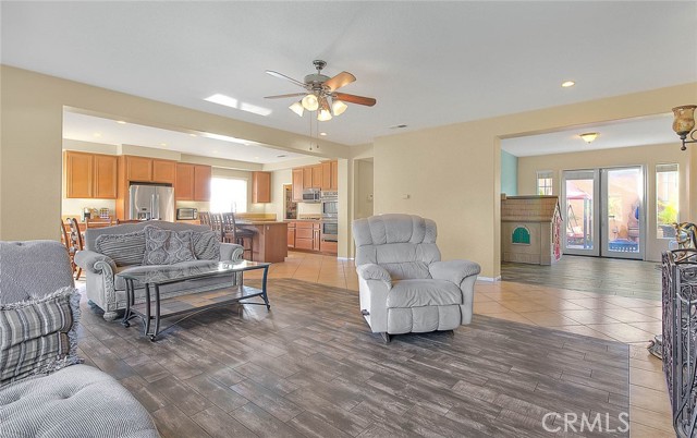 Detail Gallery Image 60 of 73 For 31722 Waterfall Way, Murrieta,  CA 92563 - 4 Beds | 3/1 Baths