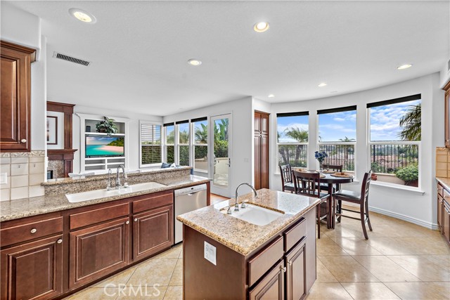 Detail Gallery Image 6 of 29 For 27705 Manor Hill Rd, Laguna Niguel,  CA 92677 - 5 Beds | 4 Baths