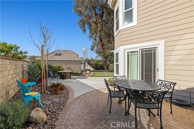 Detail Gallery Image 46 of 49 For 26061 Charonne Ct, Valencia,  CA 91355 - 4 Beds | 3 Baths