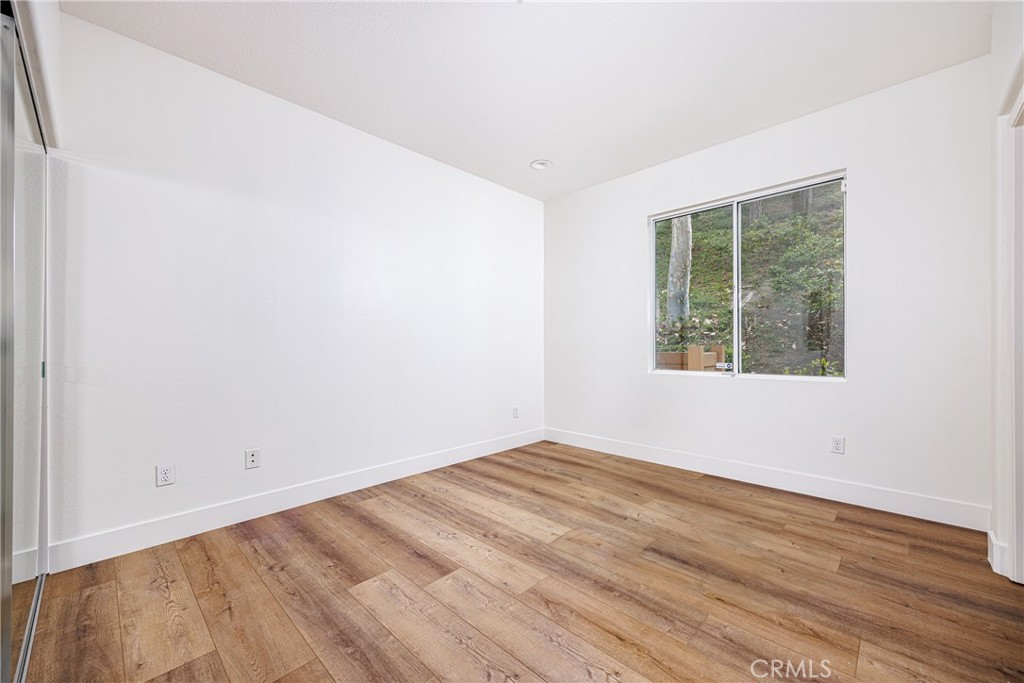 054c556d 3c23 4820 9ac8 B44d9adaadaf