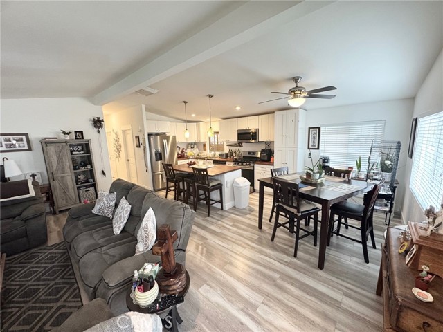 Detail Gallery Image 16 of 34 For 2755 Arrow Hwy #52,  La Verne,  CA 91750 - 3 Beds | 2 Baths