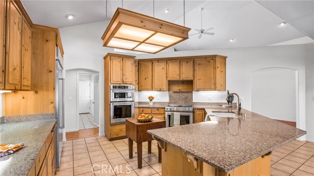 Detail Gallery Image 27 of 71 For 12285 High Valley Rd, Clearlake Oaks,  CA 95423 - 4 Beds | 3 Baths