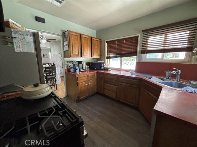 5620 & 5618 Cartwright Avenue, North Hollywood CA: https://media.crmls.org/medias/054dfa2c-93ec-417a-b9c3-870b17e28648.jpg