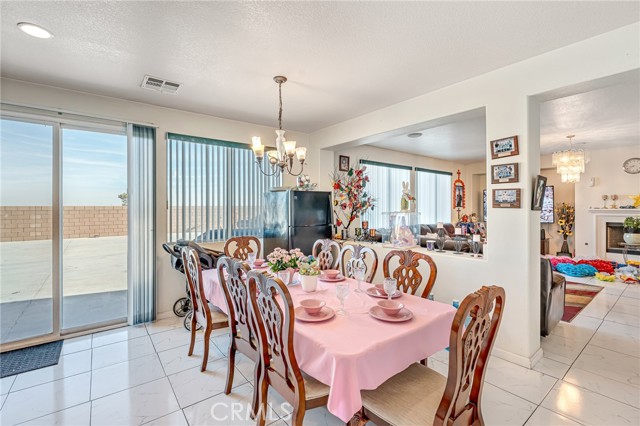 Detail Gallery Image 13 of 45 For 11036 Windcrest Ct, Adelanto,  CA 92301 - 4 Beds | 2/1 Baths