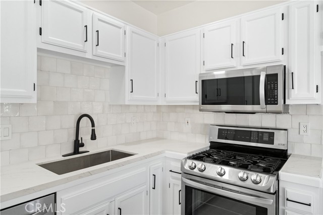 Detail Gallery Image 10 of 22 For 14 Mosaic, Aliso Viejo,  CA 92656 - 2 Beds | 2 Baths