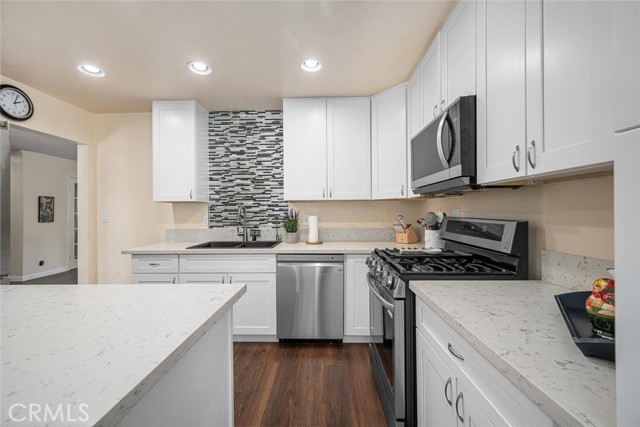 4435 Via Del Prado, Yorba Linda CA: https://media.crmls.org/medias/054f7c75-792e-4a63-a36b-f9dde78fb935.jpg