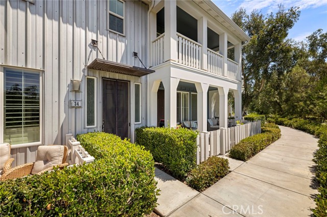 Detail Gallery Image 2 of 41 For 34 Platinum Cir, Ladera Ranch,  CA 92694 - 2 Beds | 2/1 Baths
