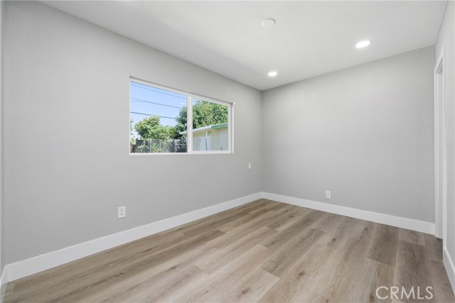 837 S Magnolia Avenue, Anaheim CA: https://media.crmls.org/medias/054f9aca-2c60-464a-b84e-c3b02c7128c5.jpg