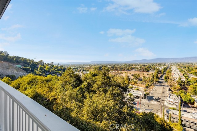 Detail Gallery Image 63 of 71 For 4248 Vanetta Dr, Studio City,  CA 91604 - 5 Beds | 4/1 Baths