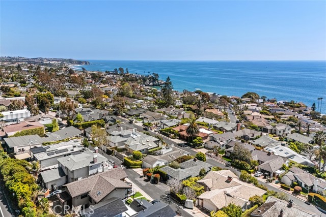 Detail Gallery Image 49 of 53 For 13 N Encino, Laguna Beach,  CA 92651 - 2 Beds | 1/1 Baths