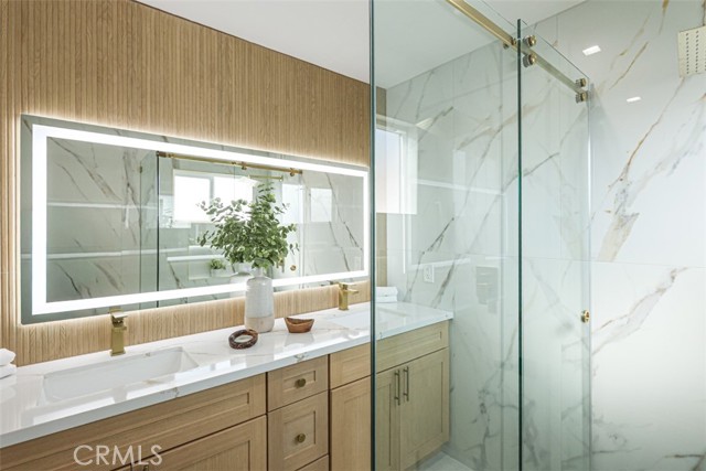 Detail Gallery Image 23 of 48 For 2700 183rd, Redondo Beach,  CA 90278 - 3 Beds | 2 Baths