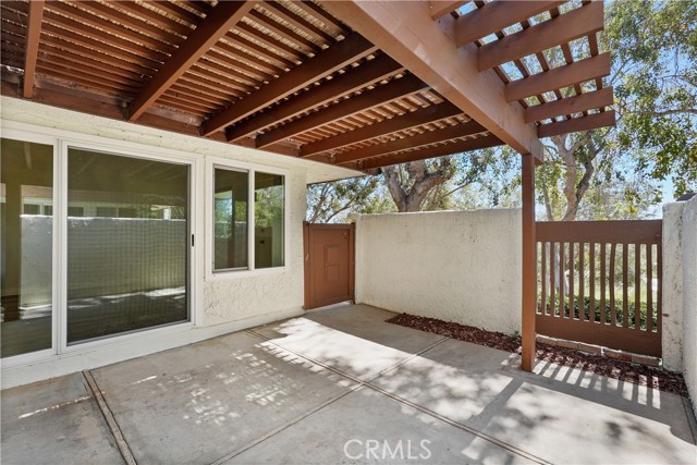 22544 Jeffrey Mark Court, 1 photo 8