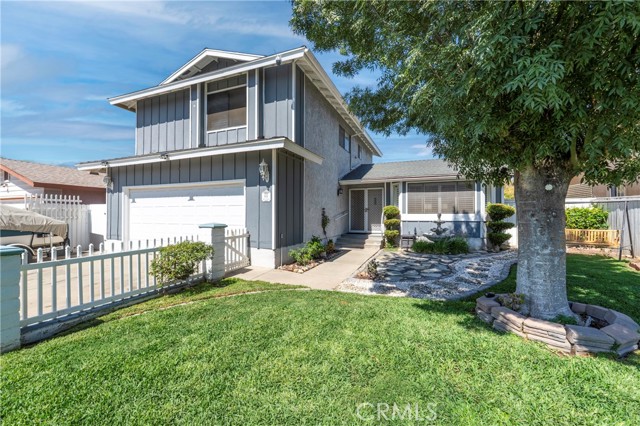 949 Dolly Drive, Lake Elsinore CA: https://media.crmls.org/medias/0552c4c6-4070-45a6-a8dc-3d01c48203fe.jpg