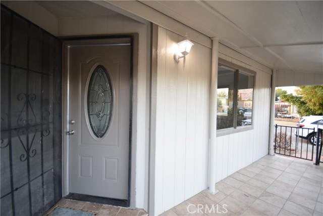 Detail Gallery Image 5 of 18 For 49325 Blanche Ave, Cabazon,  CA 92230 - 3 Beds | 2 Baths