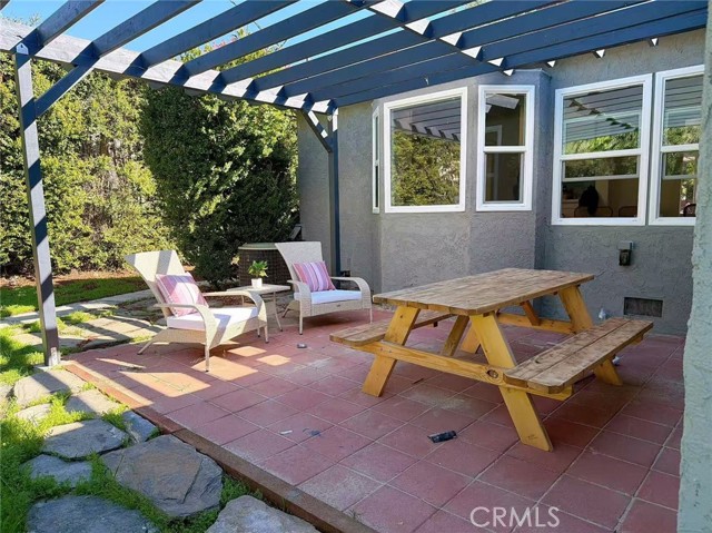 Detail Gallery Image 16 of 17 For 2379 Oliveras Ave, Altadena,  CA 91001 - 2 Beds | 1 Baths