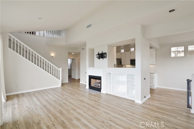 Detail Gallery Image 5 of 22 For 15 Paseo Vespertino, Rancho Santa Margarita,  CA 92688 - 3 Beds | 3 Baths