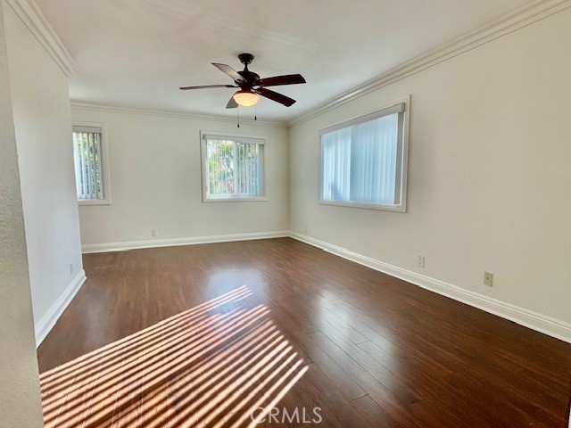 Detail Gallery Image 6 of 23 For 2558 Orange Ave #G,  Costa Mesa,  CA 92627 - 3 Beds | 2/1 Baths