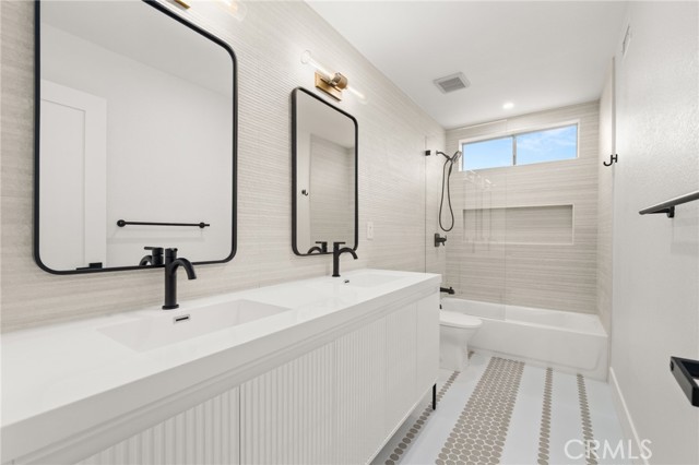 Detail Gallery Image 28 of 39 For 24362 via Santa Clara, Mission Viejo,  CA 92692 - 4 Beds | 3/1 Baths