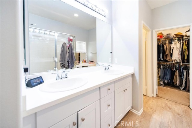 Detail Gallery Image 21 of 28 For 30151 Meadow Oaks, Menifee,  CA 92585 - 4 Beds | 2 Baths