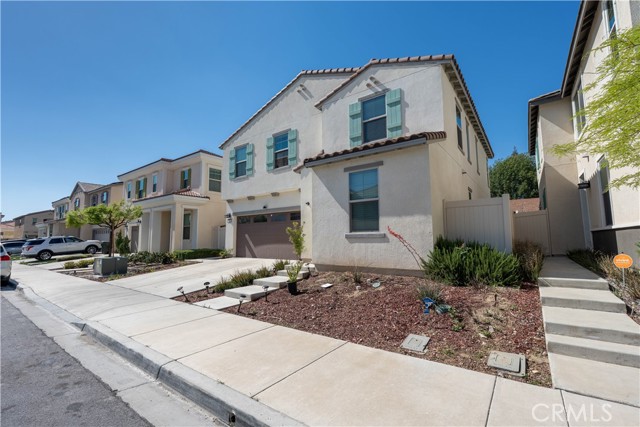 Detail Gallery Image 3 of 44 For 980 W Jasmine Way, Rialto,  CA 92376 - 4 Beds | 3 Baths