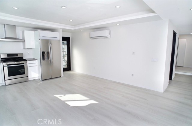 23207 Park Esperanza, Calabasas CA: https://media.crmls.org/medias/055938a9-df2a-4b82-b1bf-42e49f43ce27.jpg