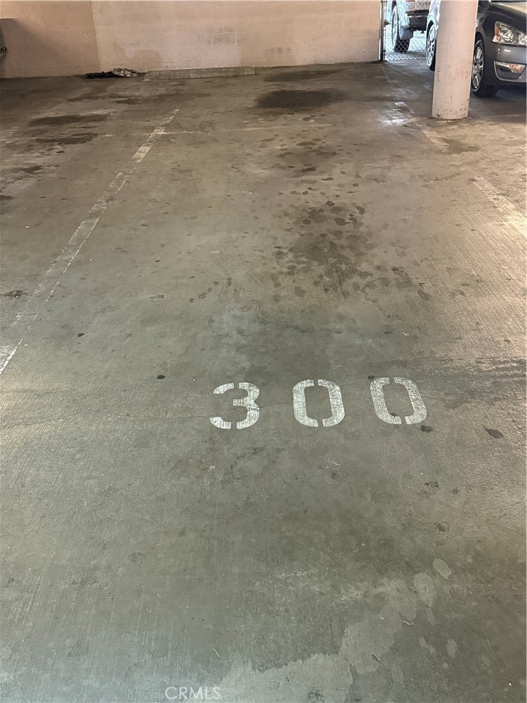 https://media.crmls.org/medias/055a3f03-9b69-453e-9fe6-f2c68fb732e4.jpg?preset=X-Large