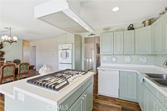 Detail Gallery Image 24 of 46 For 38195 via Taffia, Murrieta,  CA 92563 - 2 Beds | 2 Baths