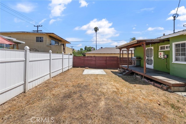 1992 Raymond Avenue, Signal Hill CA: https://media.crmls.org/medias/055b5ec7-82ef-4b7f-b677-81e22dc7c1d2.jpg